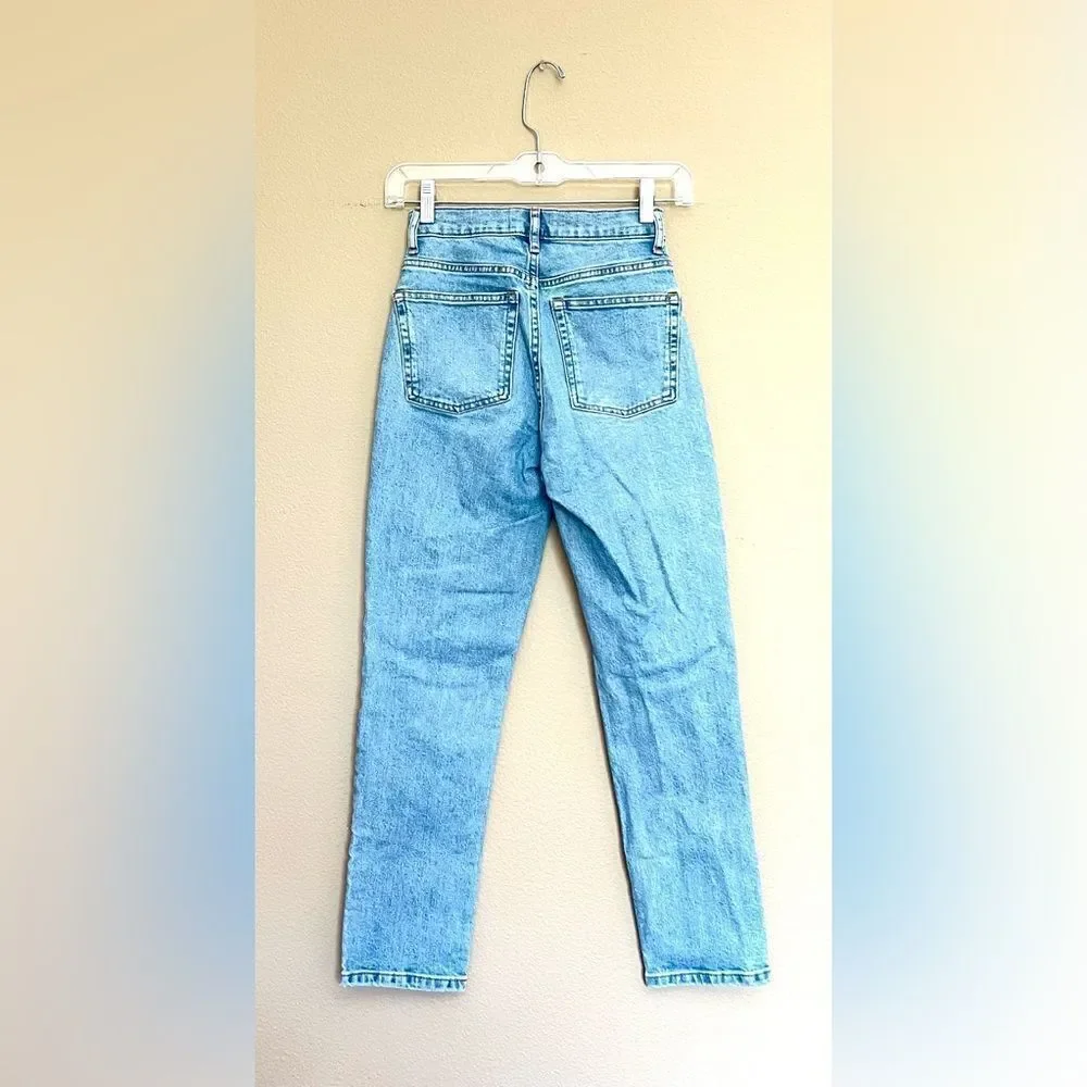 Everlane 90’s Cheeky Jean